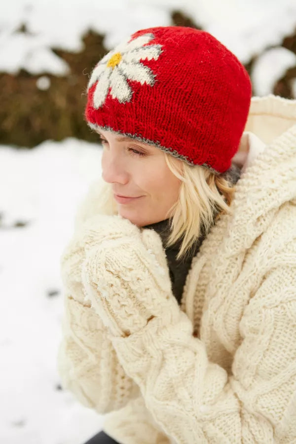 Daisy Beanie Red