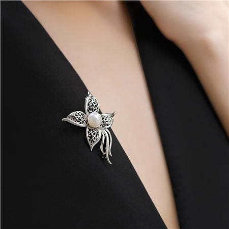 Newbridge Pearl Floral Brooch