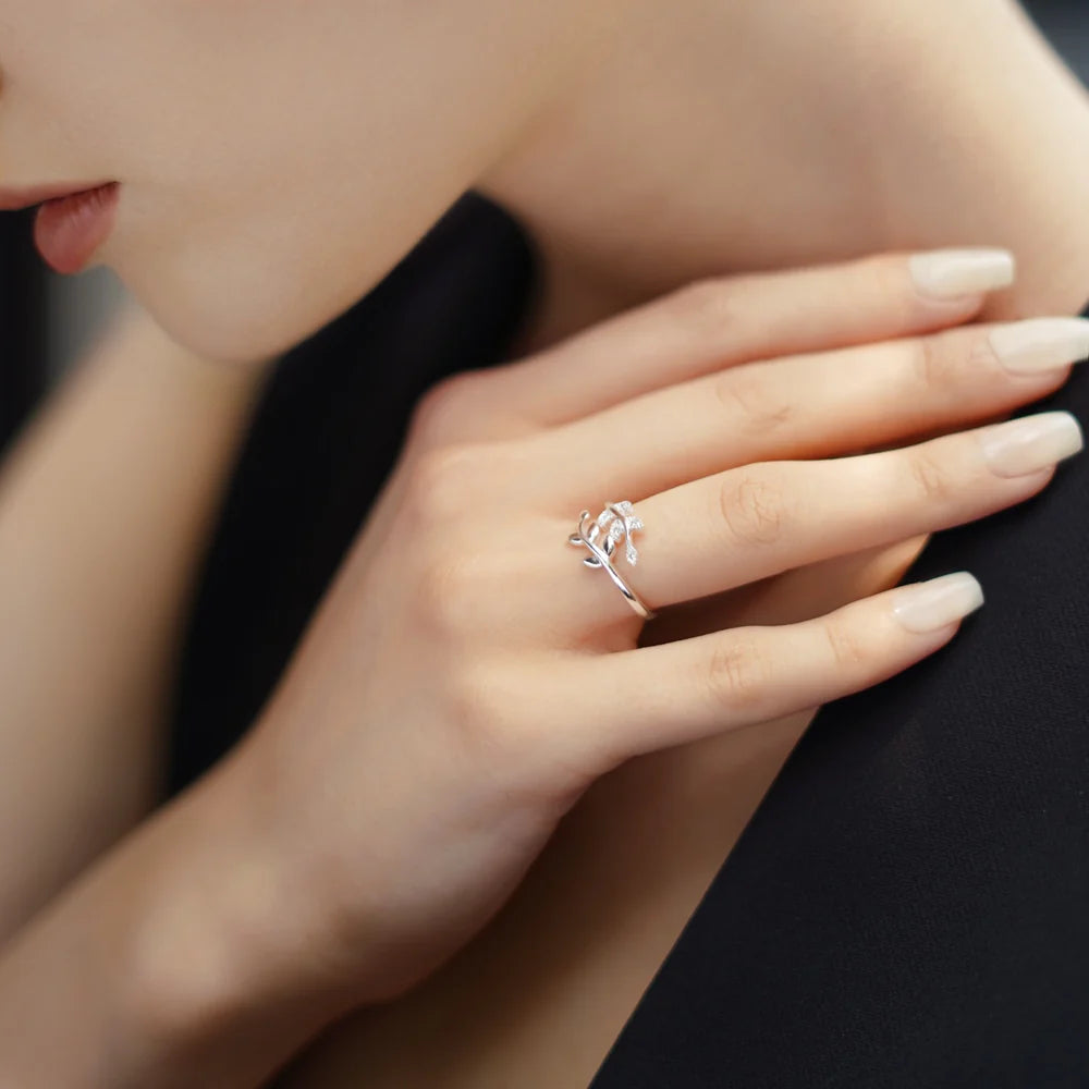 Newbridge Leaf Ring with Clear Stones
