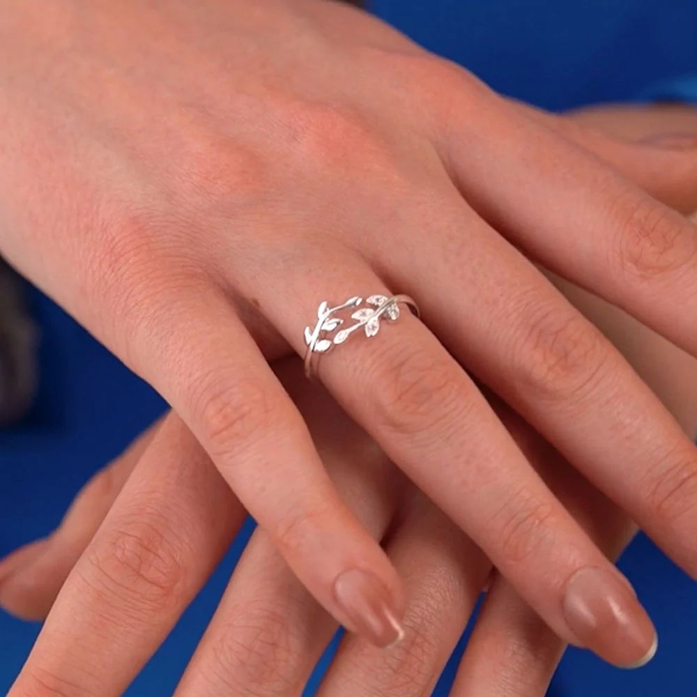 Newbridge Leaf Ring with Clear Stones