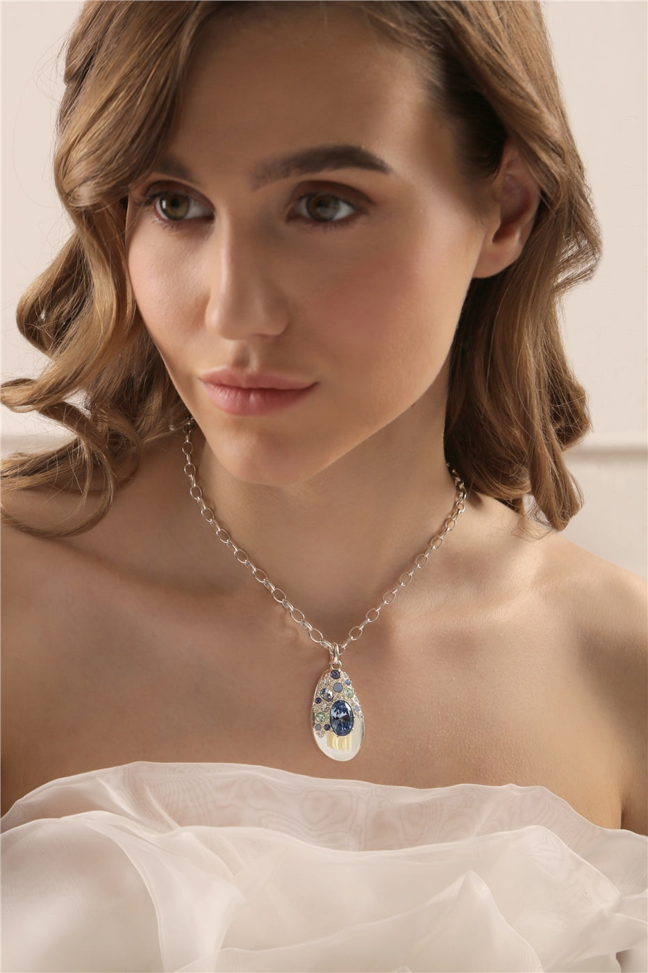 Newbridge Large Pendant with Blue and Clear Stones