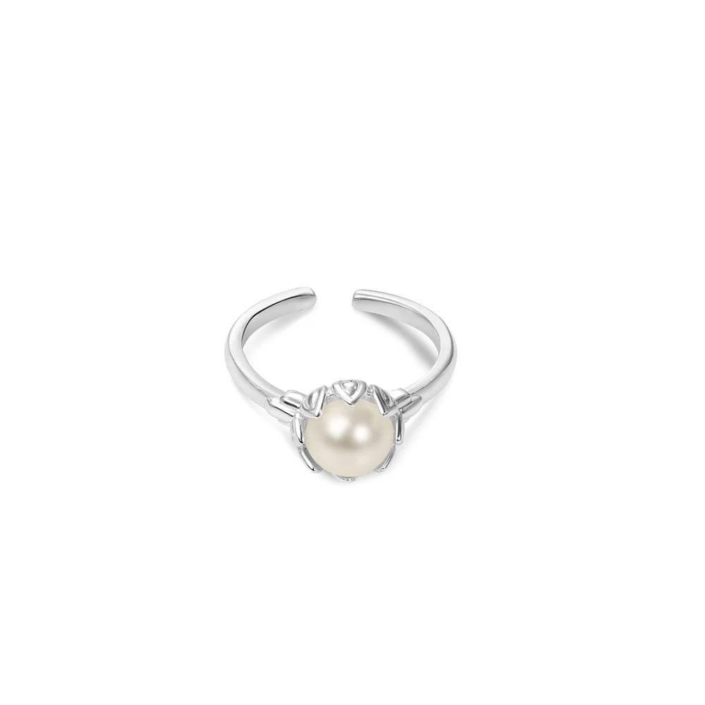 Newbridge Pearl Leaf Ring
