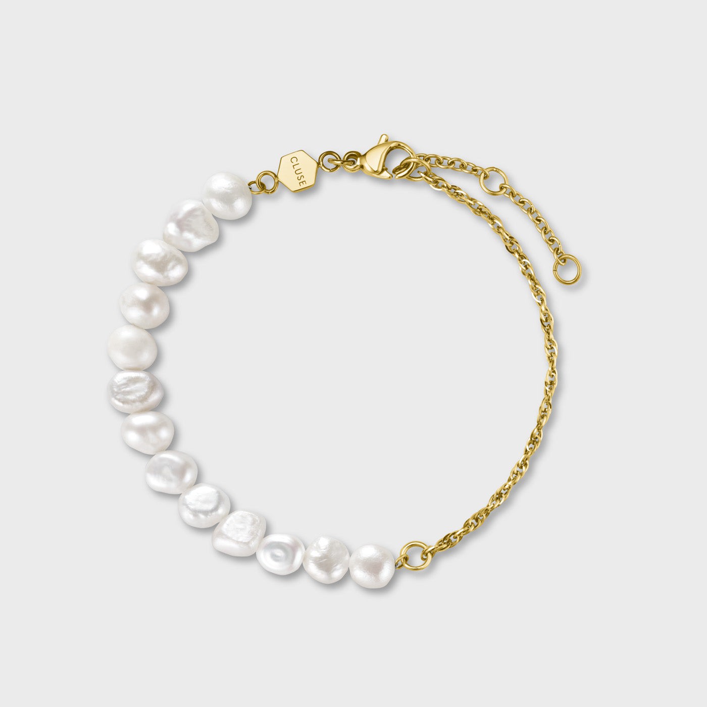 Cluse Gift Box Boho Chic Watch Mesh Bicolour and Chain Pearl Bracelet Gold Colour