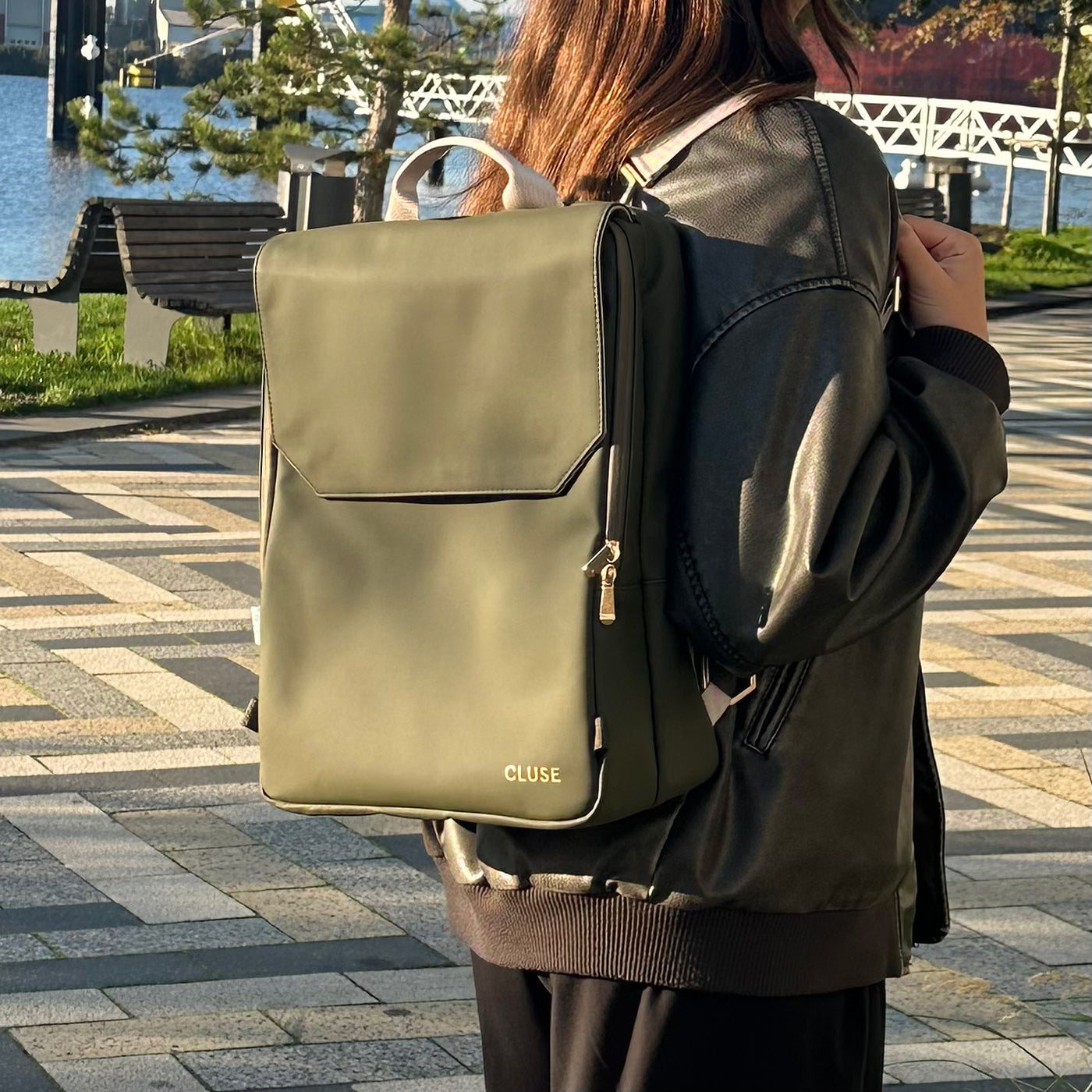 CluseNuitée Backpack, Dark Green Beige, Gold Colour