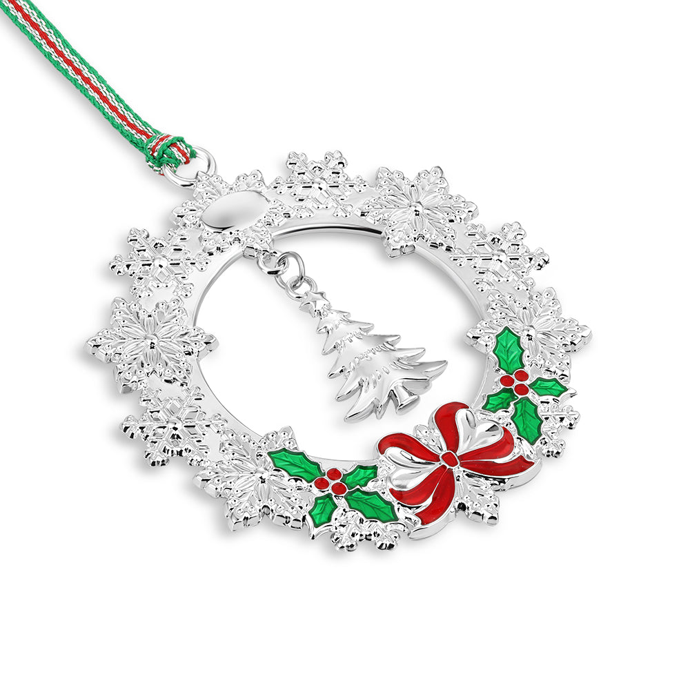 Newbridge Wreath with Christmas Tree Decoration
