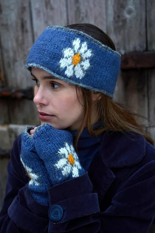 Daisy Handwarmer Denim