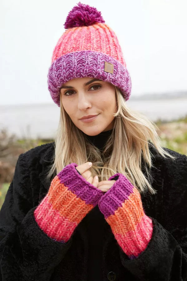 Cotopaxi Handwarmer Pink
