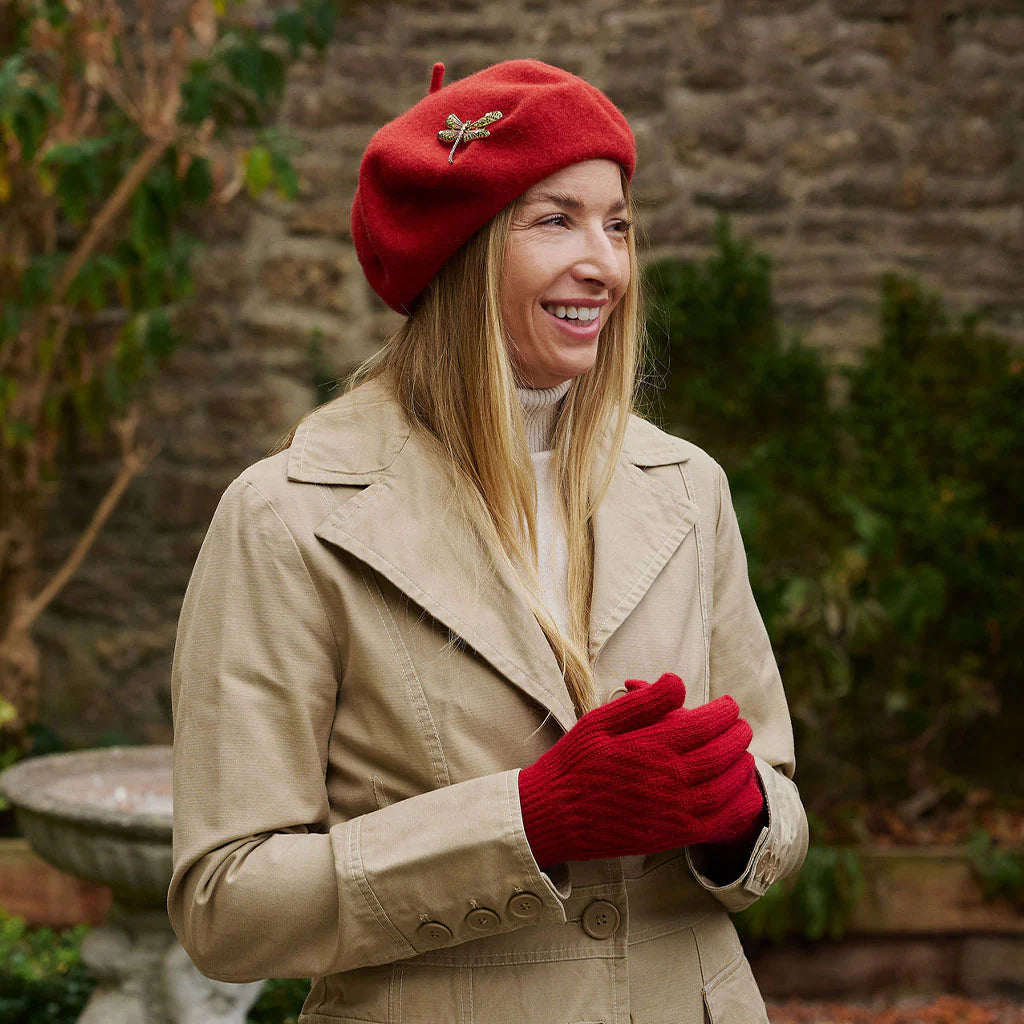 Freya Cable Knit Gloves Red