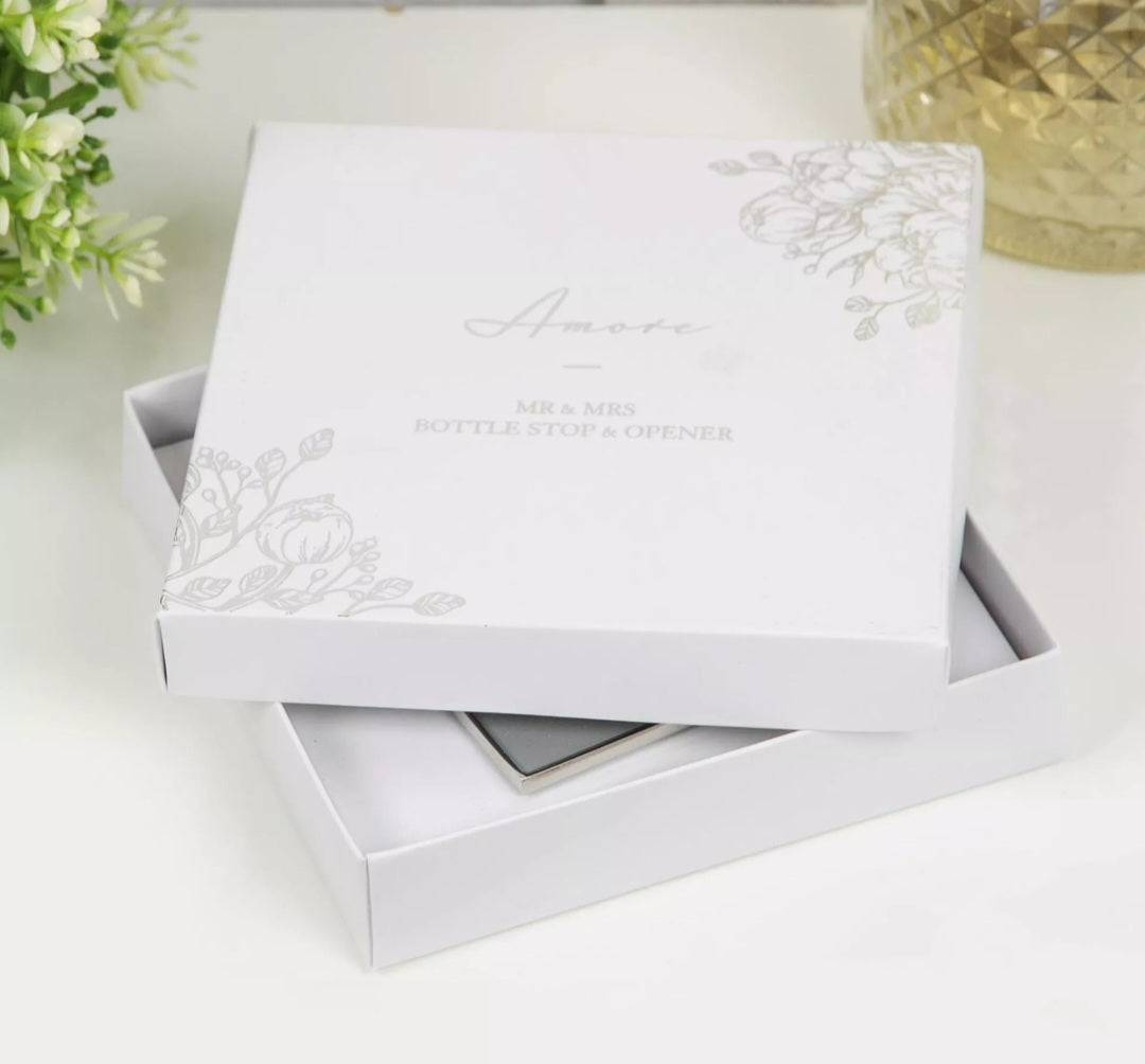 Amore Mr & Mrs Bottle Stop and Opener Set