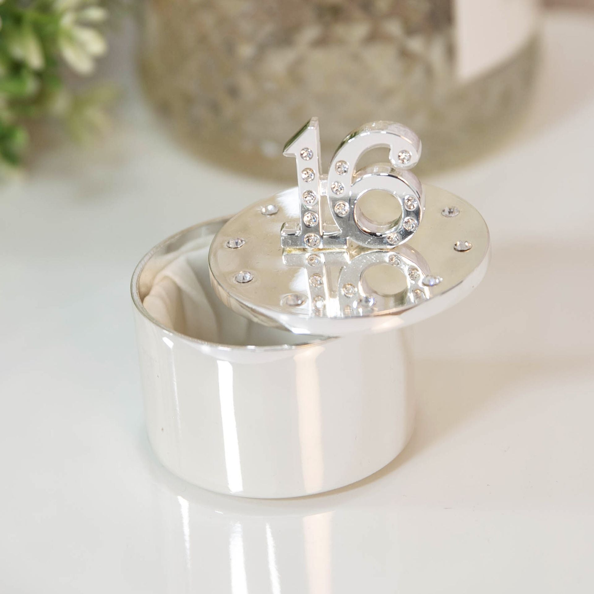 Milestones Silverplated Trinket Box With Crystal 16